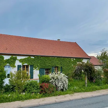 Apartament Chez Tess Saint-Felix (Allier)